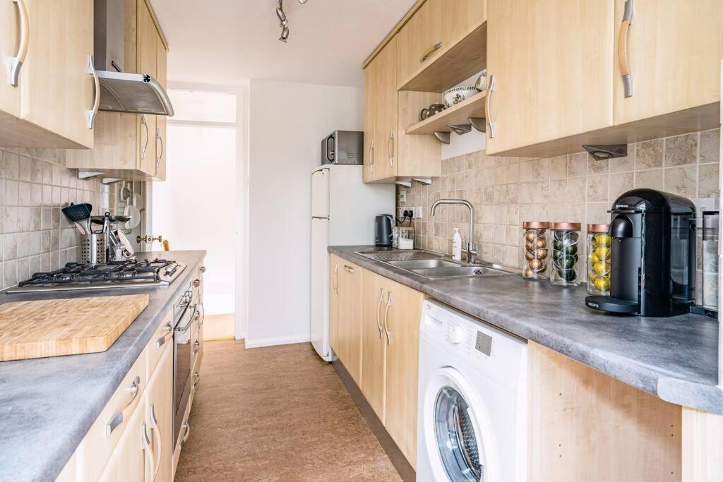 Stunning 4 Bedroom House In Central Bath Eksteriør billede